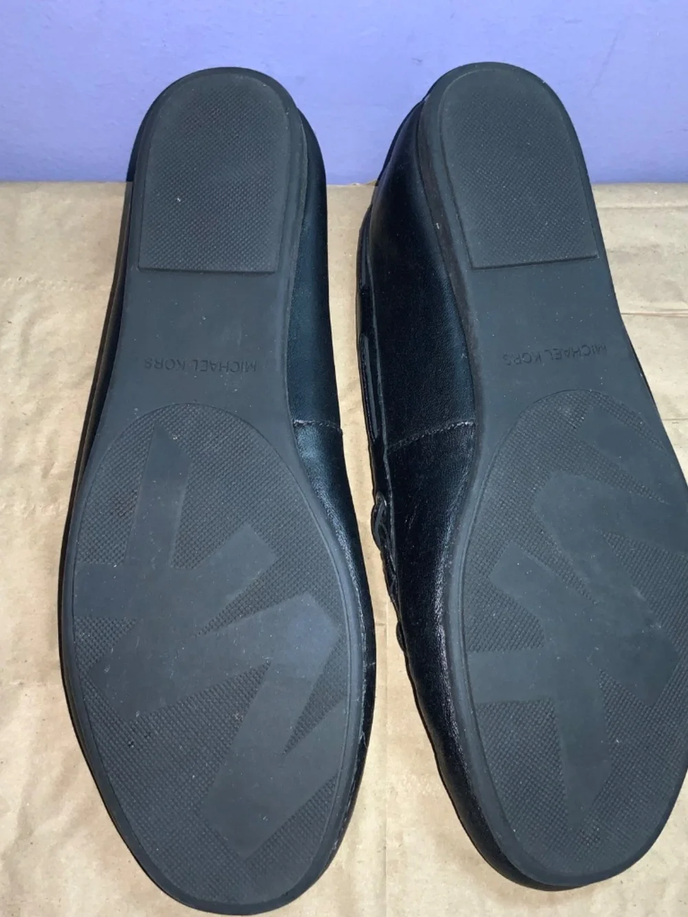 Michael Kors Sutton Leather Black Moccasin Loafer Shoes ME18G Women's Sz 9.5M